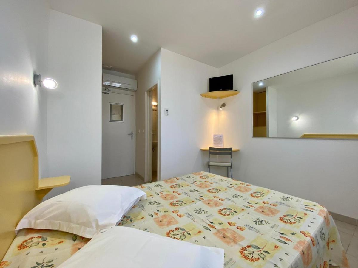 Hotel Myriam Vias Plage Экстерьер фото