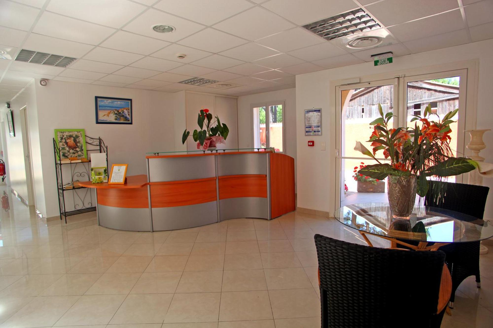 Hotel Myriam Vias Plage Экстерьер фото